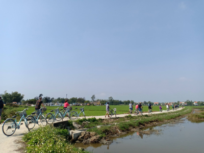 Cycling Cam Thanh & Thanh Dong Organic Farm