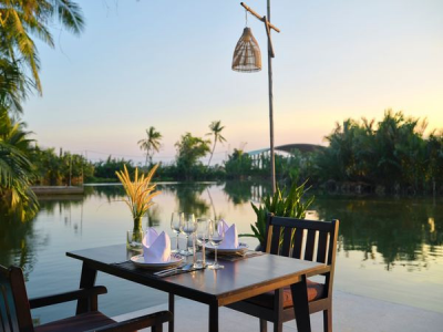 Romantic Dining On Bamboo Raft